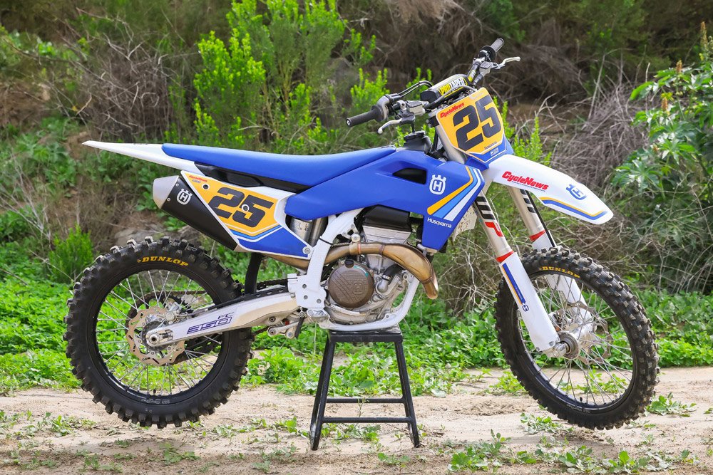 2025 Husqvarna FC 350 Heritage Edition right side